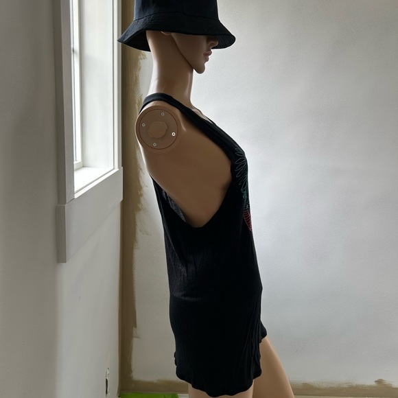 Forever 21 Cotton Tank - Picture 4 of 5